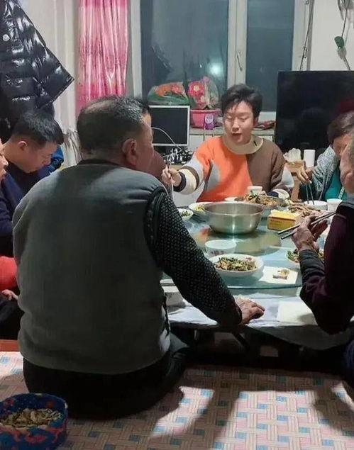 大型娱乐圈吃瓜基地,揭秘大型吃瓜基地的幕后故事