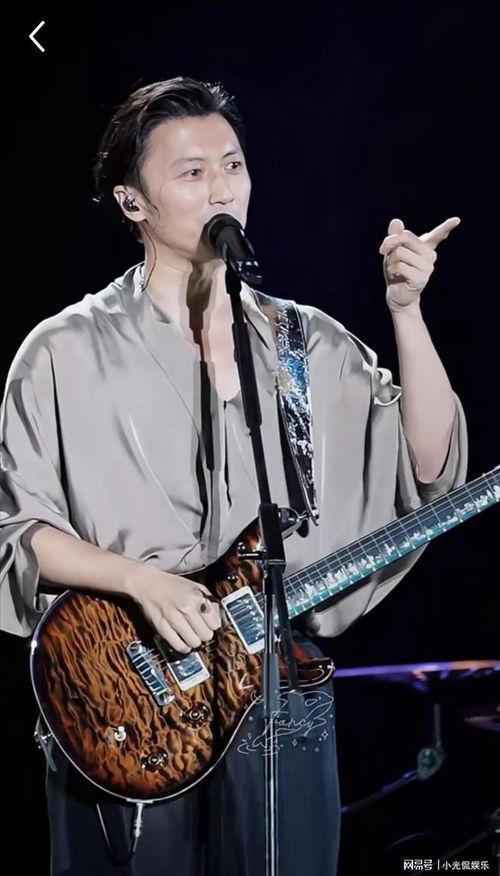 娱乐圈谢霆锋吃瓜爆料,揭秘明星幕后真相