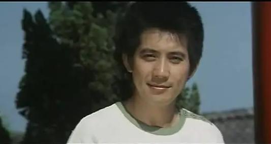 娱乐圈吃瓜王子是谁啊,娱乐圈神秘“吃瓜王子”身份揭秘