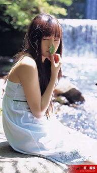 娱乐吃瓜酱女生第六感,娱乐吃瓜酱女生如何洞察娱乐圈风云