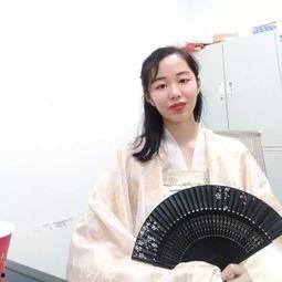 为吃瓜进娱乐圈小说