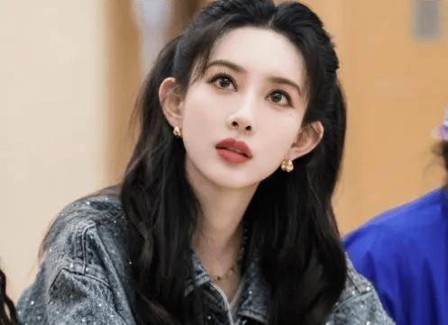 吃瓜娱乐圈孟子义,孟子义从争议到爆火的蜕变之路
