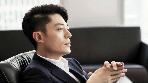 娱乐吃瓜君男演员是谁啊,李政宰的出道与人生轨迹