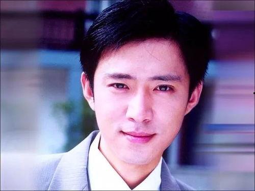 娱乐吃瓜君男演员是谁啊,李政宰的出道与人生轨迹